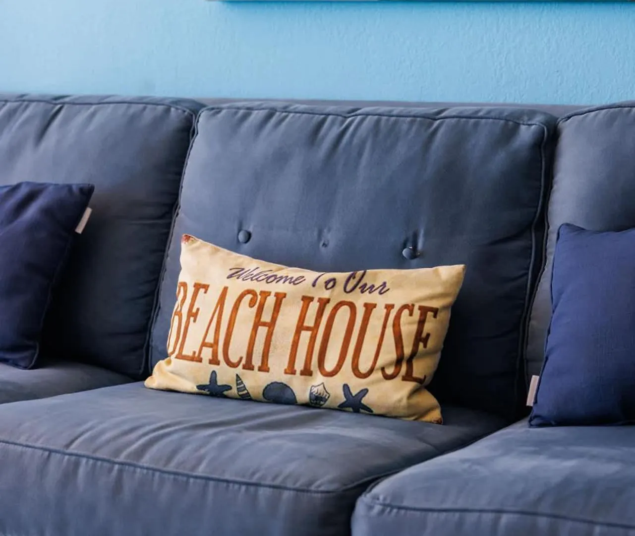 Steps From Foxwoods Casino- Beachfront Stay With Pools San Juan Apartment