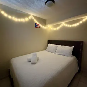 Apartment Downtown Beachfront Isla Luxury, San Juan